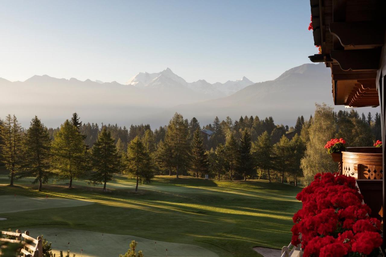Guarda Golf Hotel&Residences Crans-Montana Exterior foto
